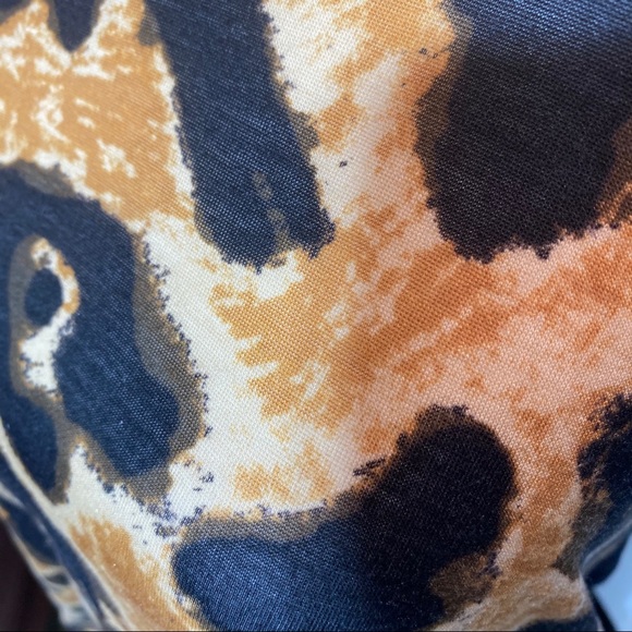 Forever 21 Perfect Fit Leopard Print Top - Picture 10 of 16